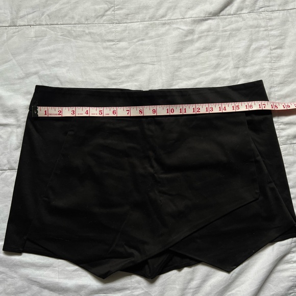 Black Skort - Picture 4 of 5